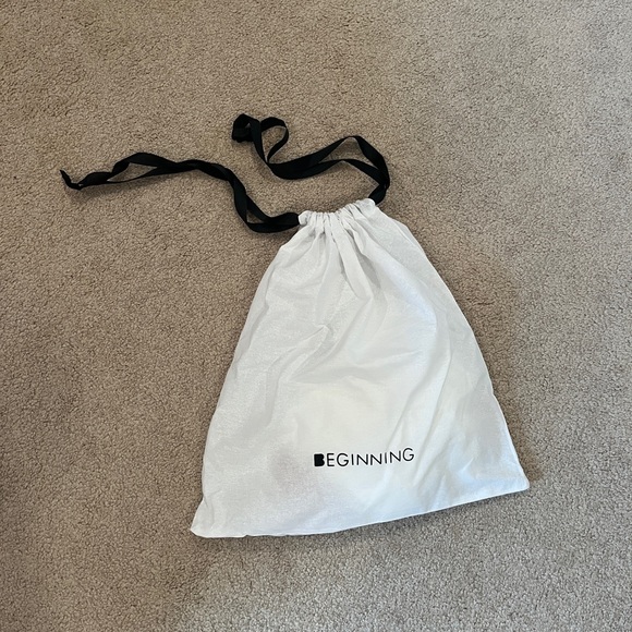 White midi dress - Picture 4 of 4